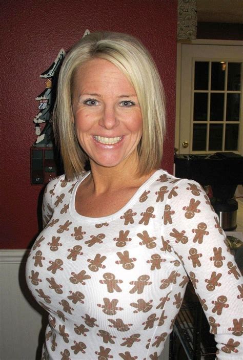 Milf With Nice Tits Porn Videos